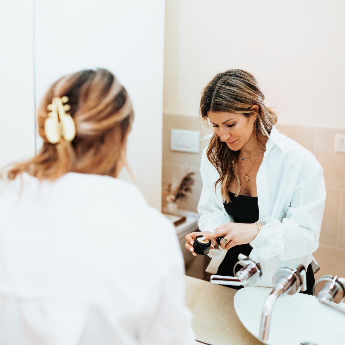 5 Tips To Maintain A Healthy Scalp & Hair