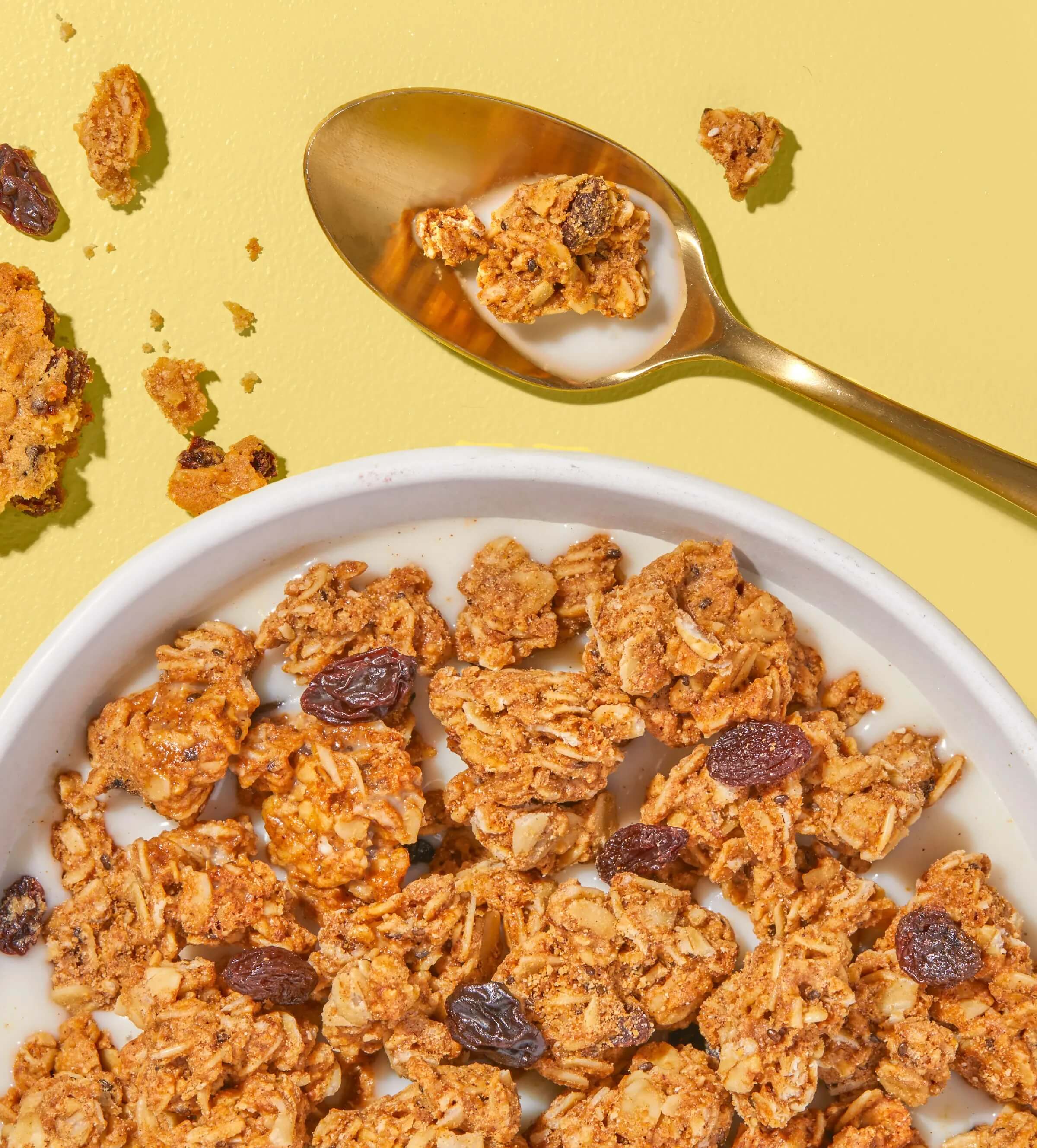 Oatmeal Raisin Cookie Granola