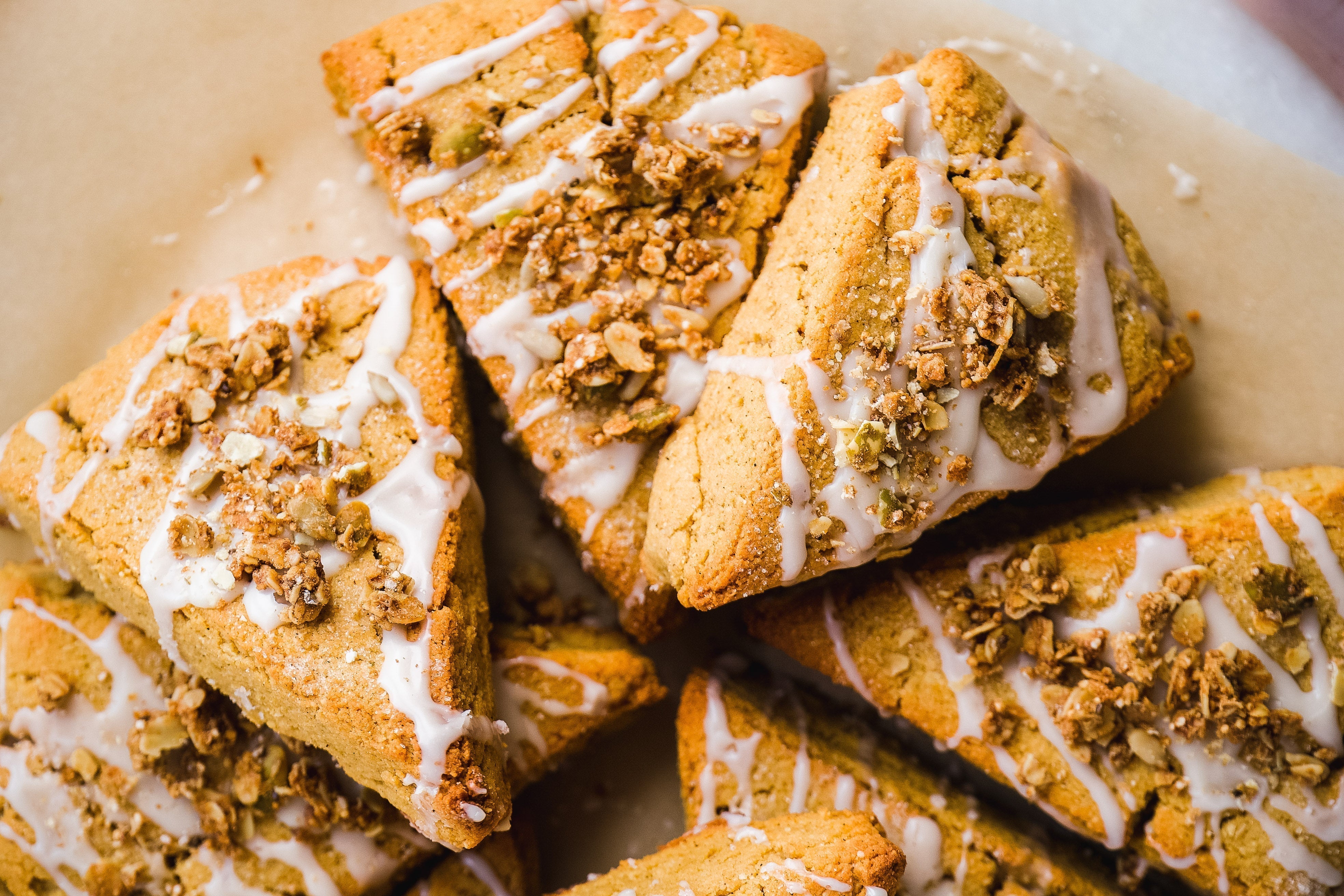 Pumpkin Granola Scones 