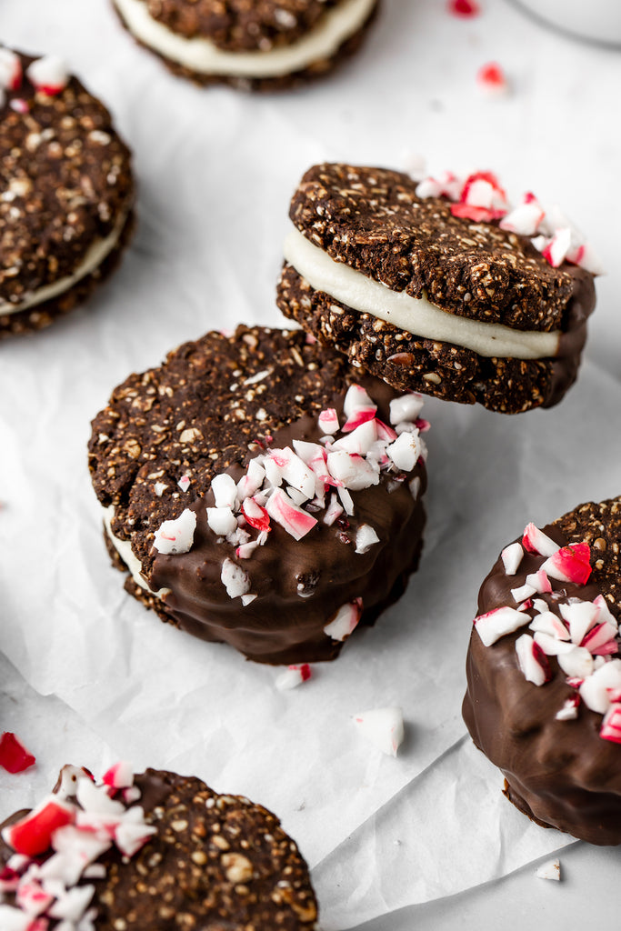 Chocolate Peppermint Cookie Sandwich